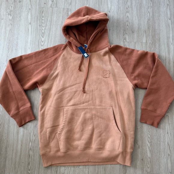 Undefeated Two-Tone Brown/Tan Pullover Hoodie - Picture 2 of 2